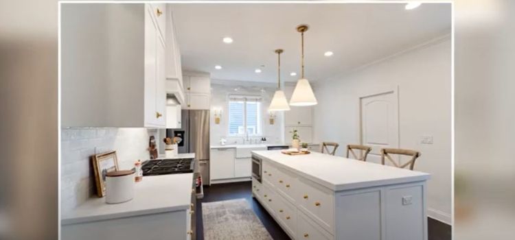 White cabinets for a classic and timeless look